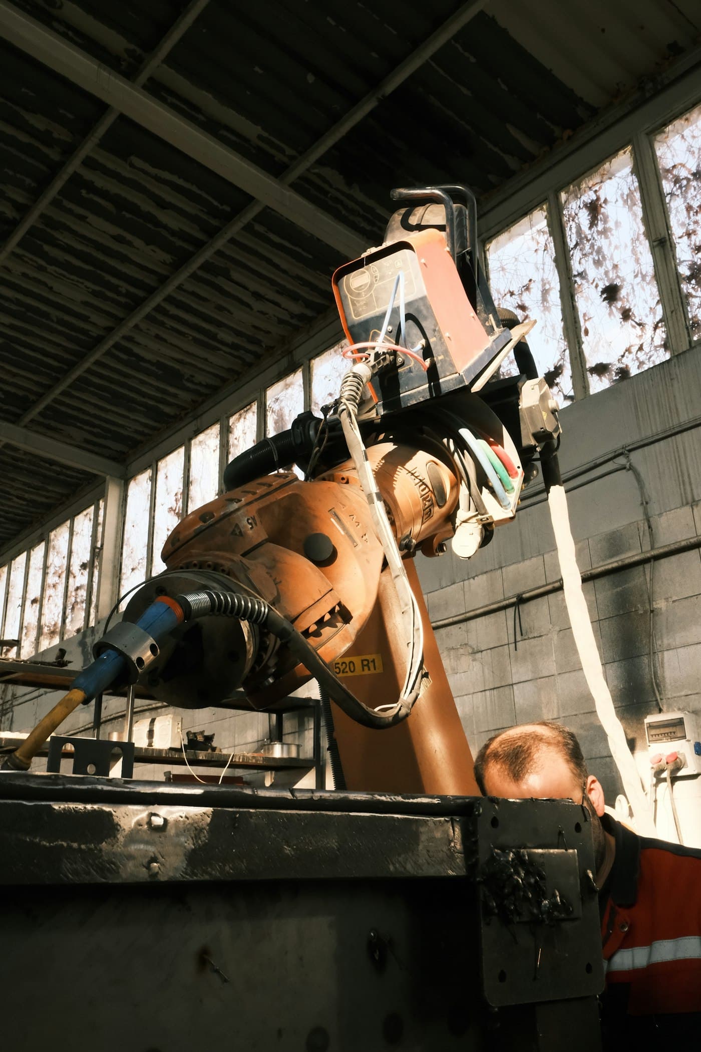 A Palletizing Cell That Could Not Keep Up — and Why the Robot Was Not the Problem