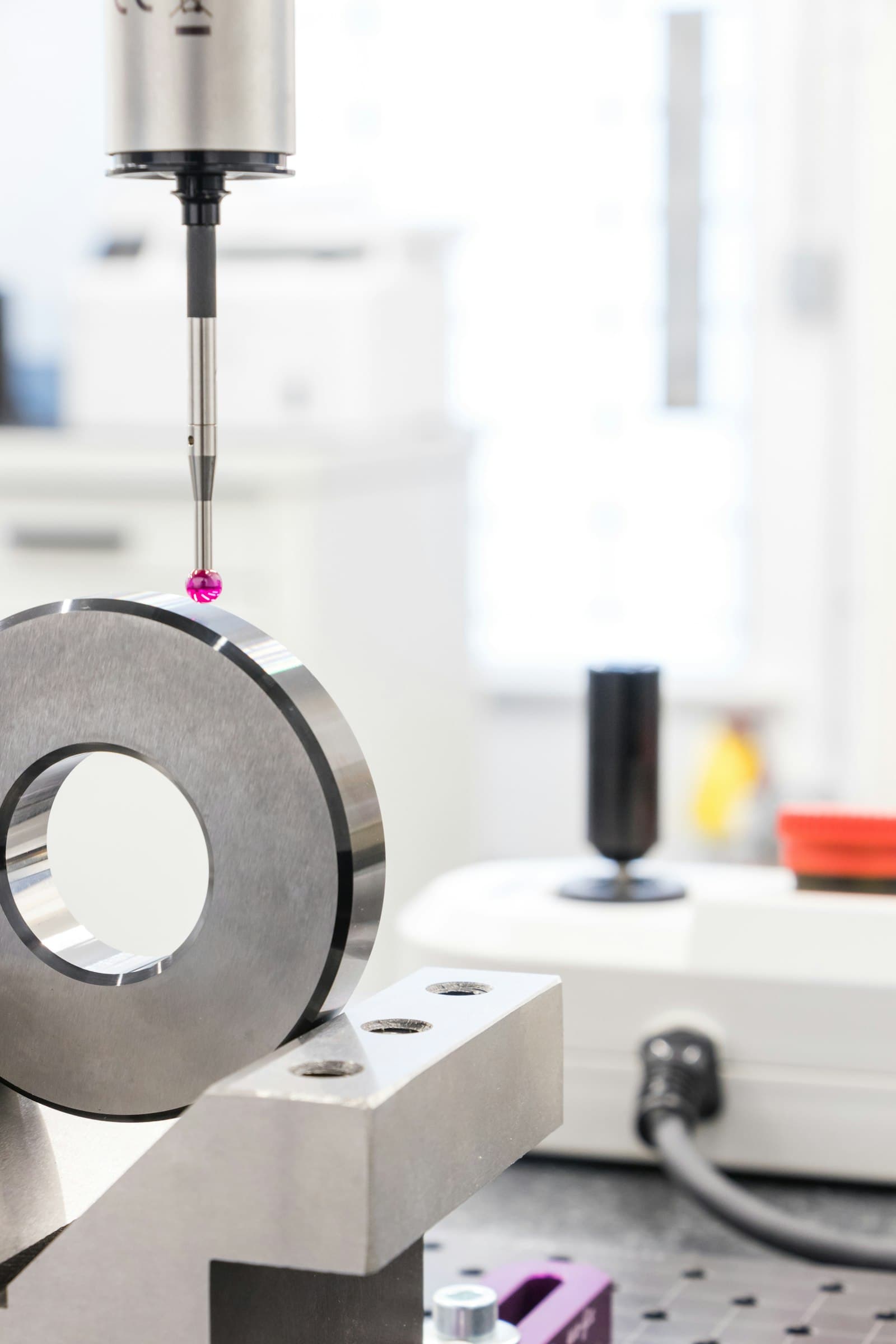 Automatic Vision Measuring Machine (2.5D)