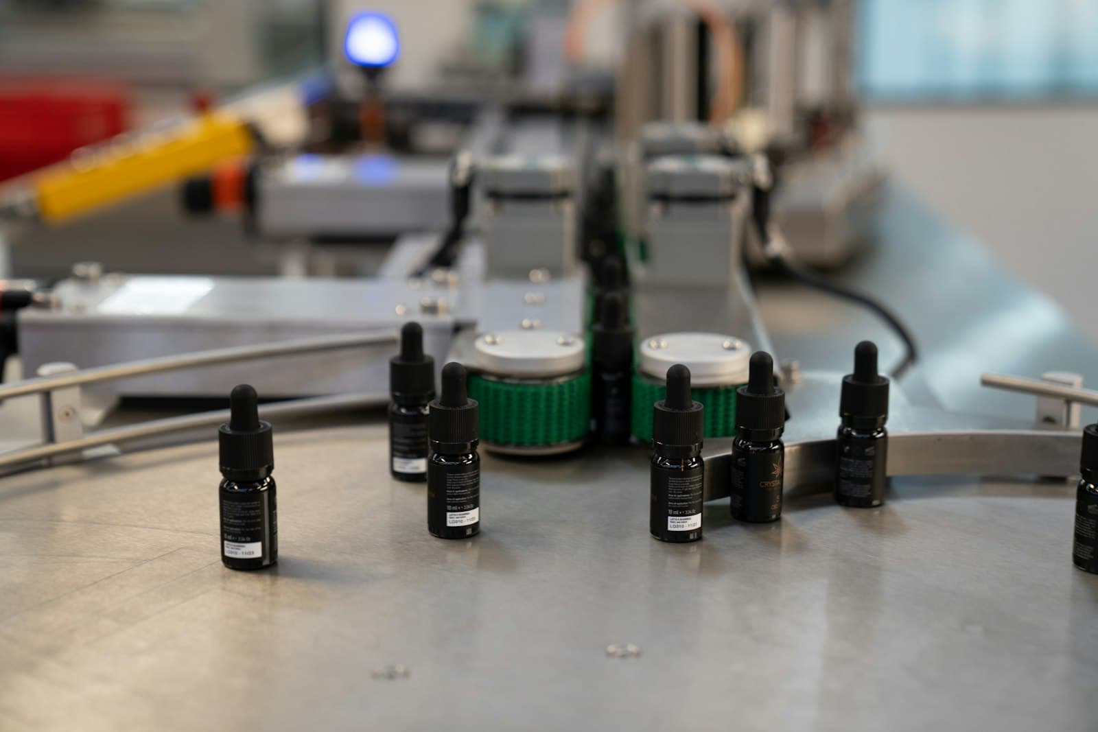 Automatic Sleeve Labeling Machine